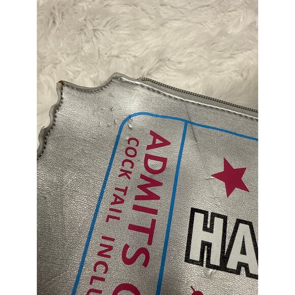 Hangover  Clutch - Picture 2 of 3